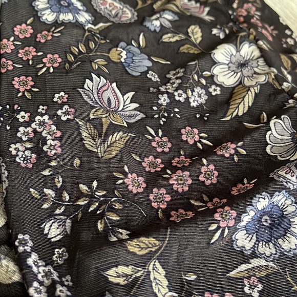 Lane Bryant floral sheer open front cardigan size 26/28 - Picture 5 of 6